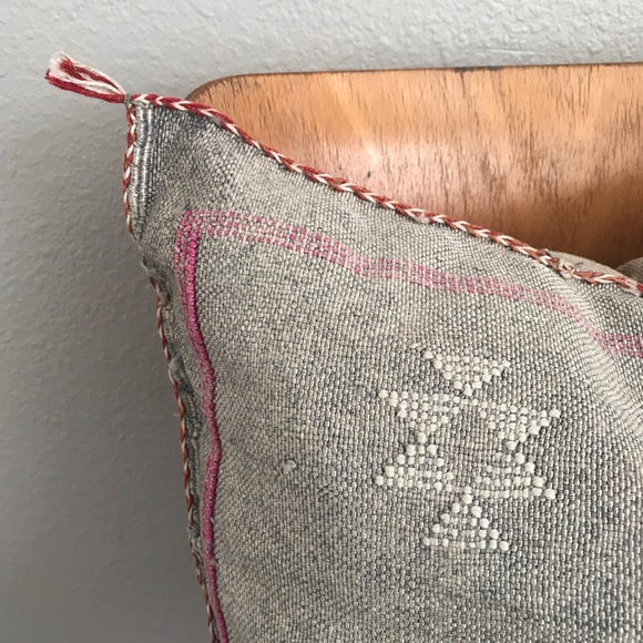 Moroccan Sabra Silk Cactus Silk Pillow in Grey - Picture 3 of 4